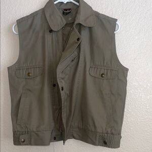Men's Classic Khaki Vest